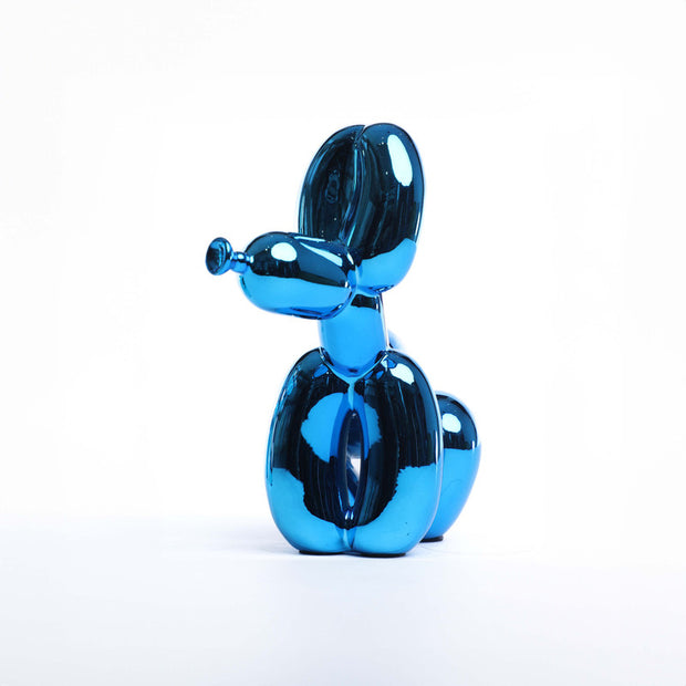 Resin ballon dog with poop