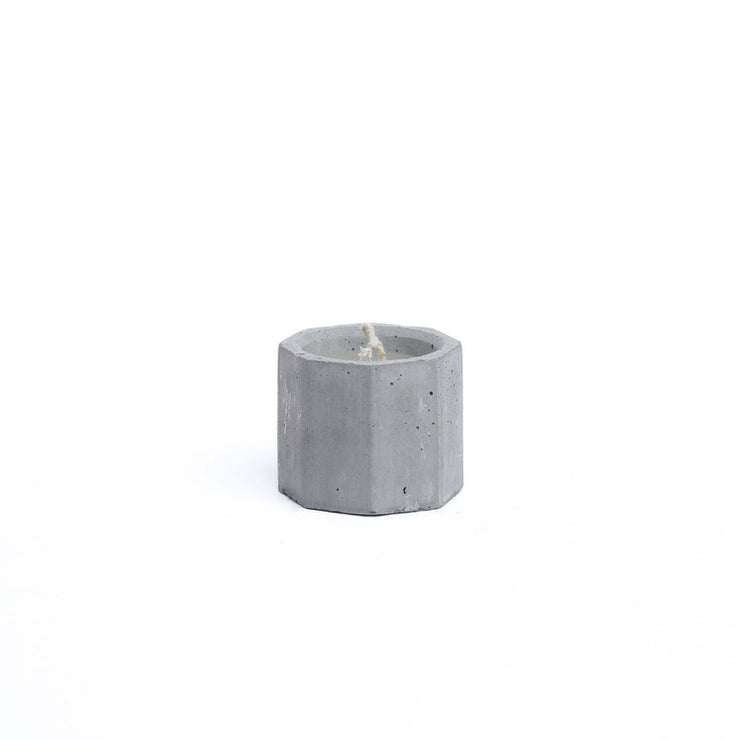 Concret small hexgon with solid candle 6cm*5cm (Gray)