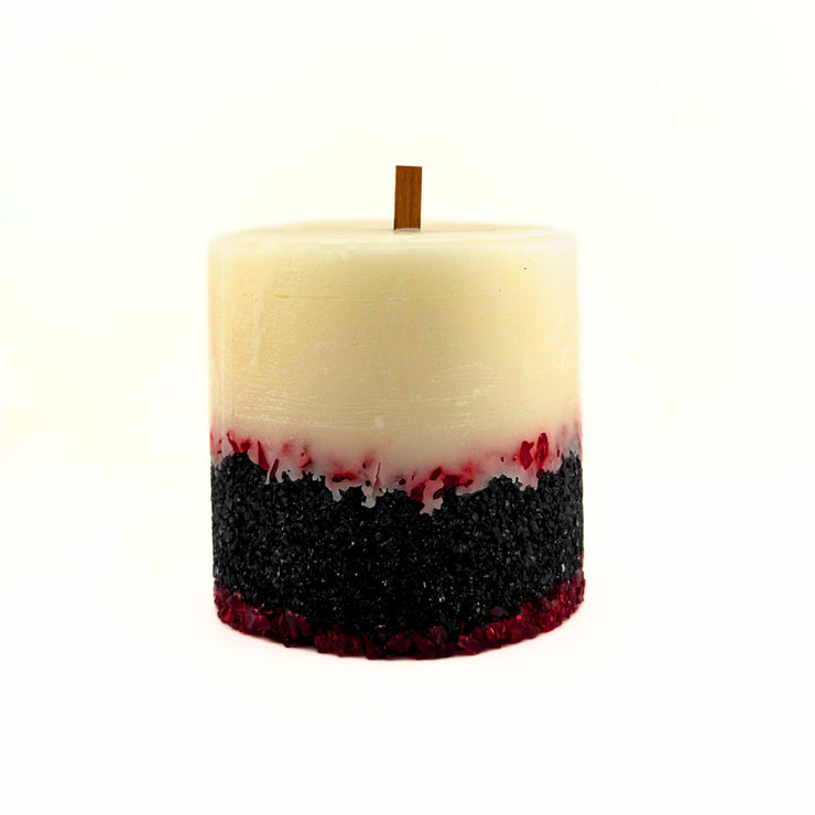 Candle with crystal stones