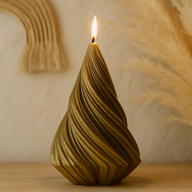 Paraffin Christmas tree candle (Gold)